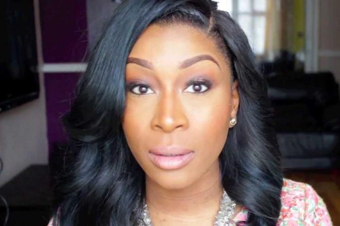 A neutral glam makeup look