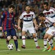 Barcelona's Lionel Messi in action with Bayern Munich's Thiago, Xabi Alonso, Juan Bernat and Mehdi Benatia. Reuters / Gustau Nacarino
