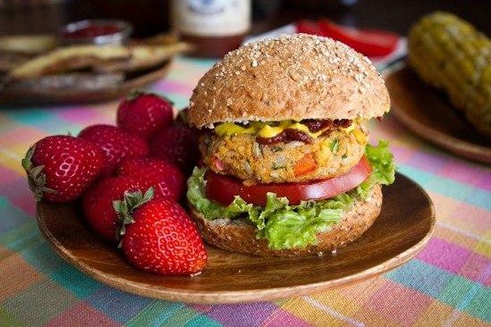 Spicy bbq chickpea burgers & lightened-up crispy baked fries