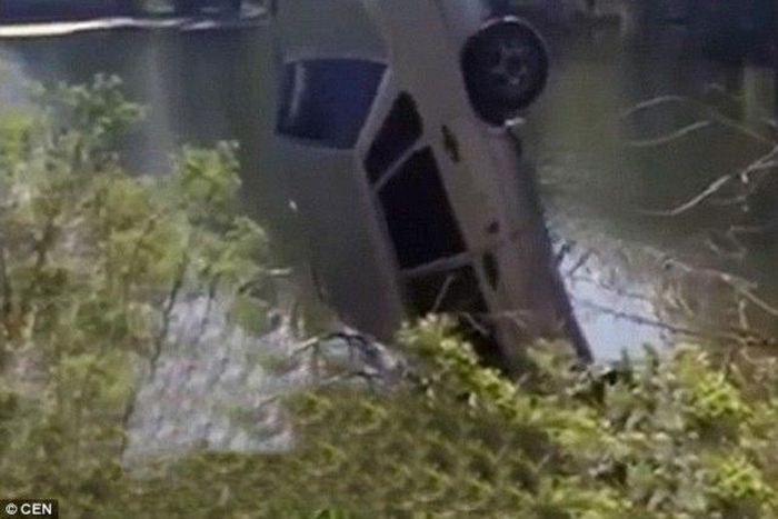 The car in which she drowned