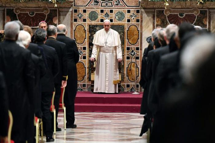 The pontiff decried "a general lack of trust (and) a crisis of credibility in international political life"