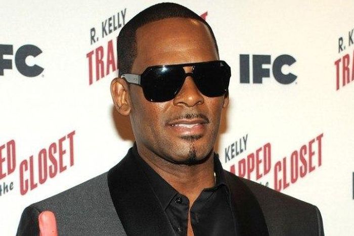 R. Kelly sued