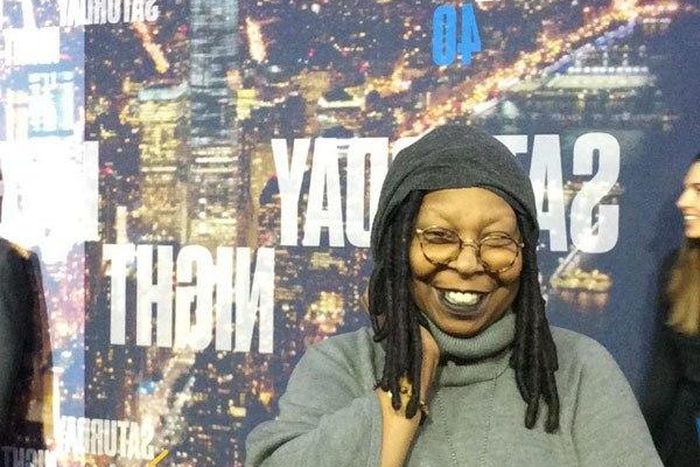 ___3491747___https:______static.pulse.com.gh___webservice___escenic___binary___3491747___2015___2___17___20___whoopi-goldberg-snl-40-anniversary1