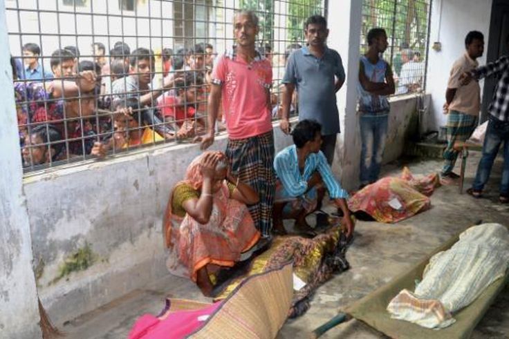 Bangladesh stampede kills 25 at charity handout