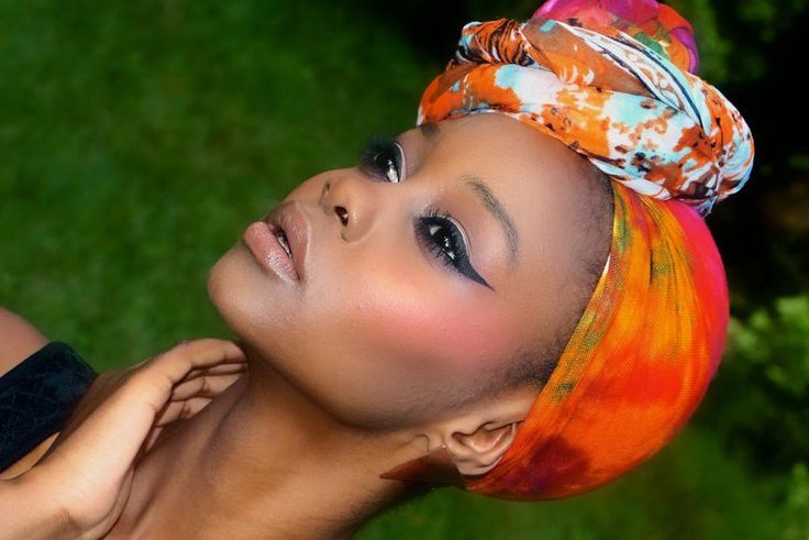 Dramatic eyes are ever bold and sultry