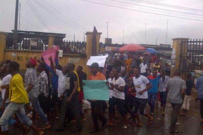 Residents protest alleged plan to relocate Boko Haram suspects to Anambra prison