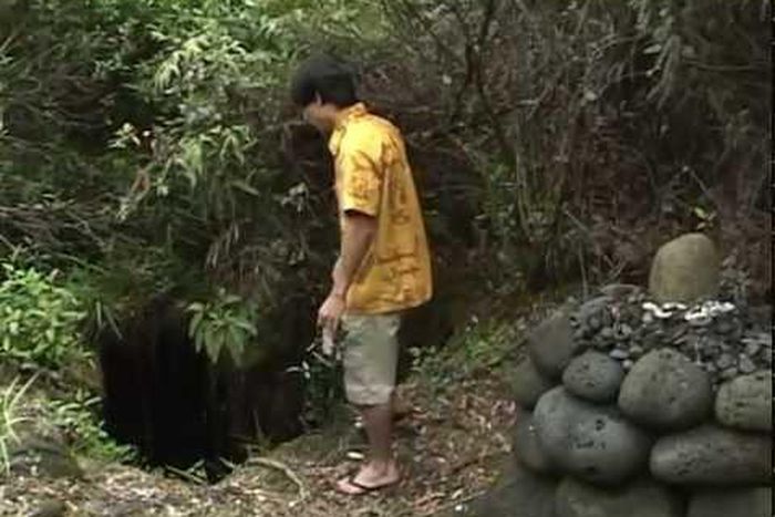 New Hawaii law legalizes traditional 'clean burial' practice