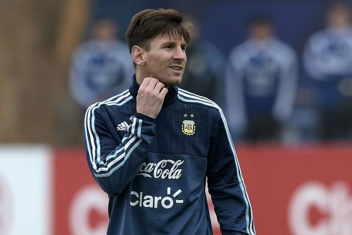 ___3890003___https:______static.pulse.com.gh___webservice___escenic___binary___3890003___2015___6___20___22___lionelmessi-cropped_qnnjyvdog17m1mf14tlncdeqt