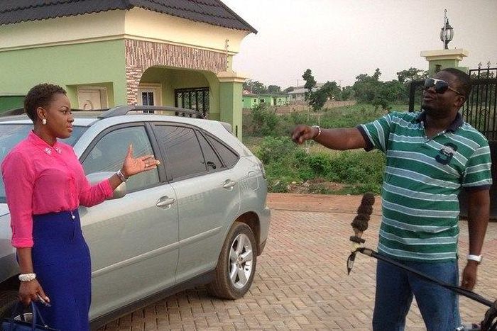 Liz DaSilva and Muyiwa Ademola on the set of Alayo
