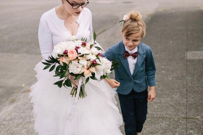 The bride and the ring bearer