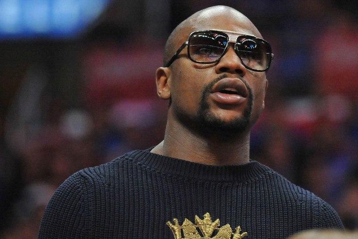 May 8, 2015; Los Angeles, CA, USA; Floyd Mayweather Jr. in attendance as the Houston Rockets play against the Los Angeles Clippers during the first half in game three of the second round of the NBA Playoffs. at Staples Center. Mandatory Credit: Gary A....