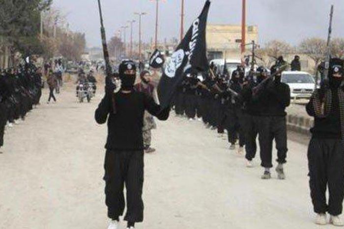 Islamic State kills 20 civilians south of Kobani