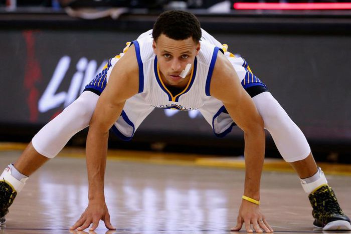 ___3660898___https:______static.pulse.com.gh___webservice___escenic___binary___3660898___2015___4___16___23___stephencurry-cropped_1i3qavklvskk71k36qzomrntsq