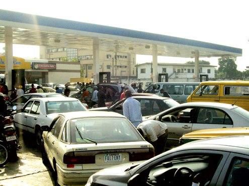 A fuel queue in a Nigerian petrol station