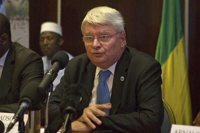 U.N. head of peacekeeping operations Herve Ladsous speaks at a news conference in Bamako October 7, 2014. REUTERS/Joe Penney