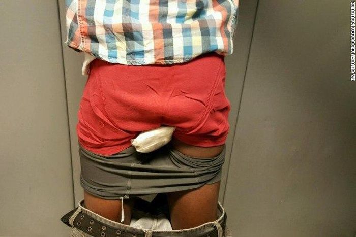 ___3728320___https:______static.pulse.com.gh___webservice___escenic___binary___3728320___2015___5___5___20___150504121736-01-smuggled-cocaine-0504-exlarge-169