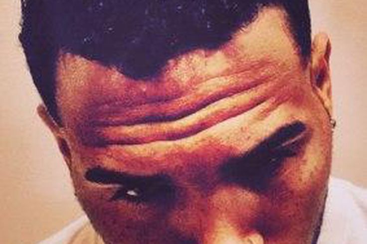 Chris Brown's jet black look