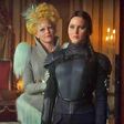 Elizabeth Banks, Jennifer Lawrence in 'The Hunger Games: Mockingjay - Part 2'