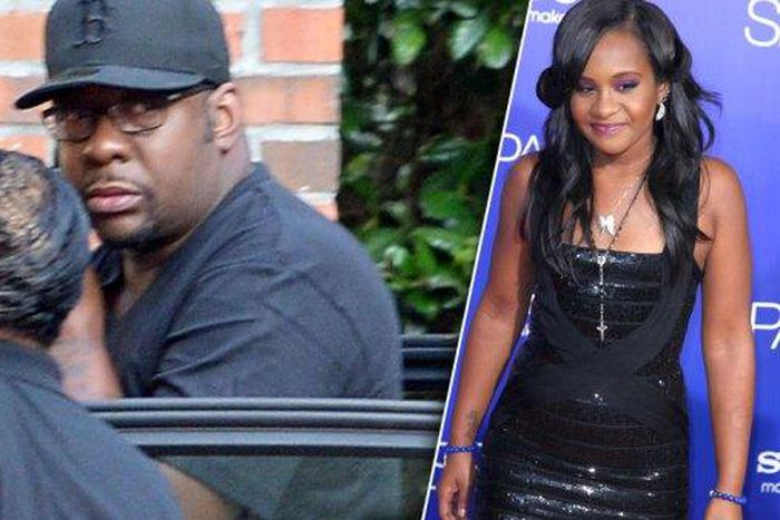 Bobby Brown leaves Bobbi Kristina's sick bed in teary eyes