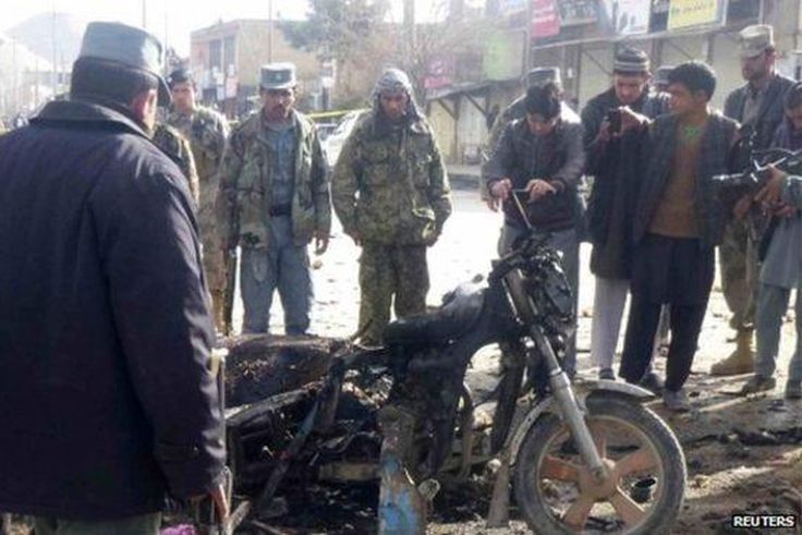 Suicide bomber on motorcycle kills 15 near Afghan market