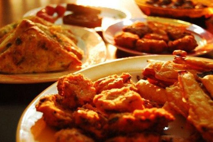 ___3899567___https:______static.pulse.com.gh___webservice___escenic___binary___3899567___2015___6___23___16___iftar-ramadan-food-560x372