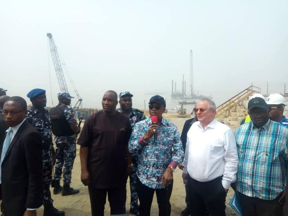 Obiano impressed by pace of work on 2nd Niger Bridge, lauds Federal Government