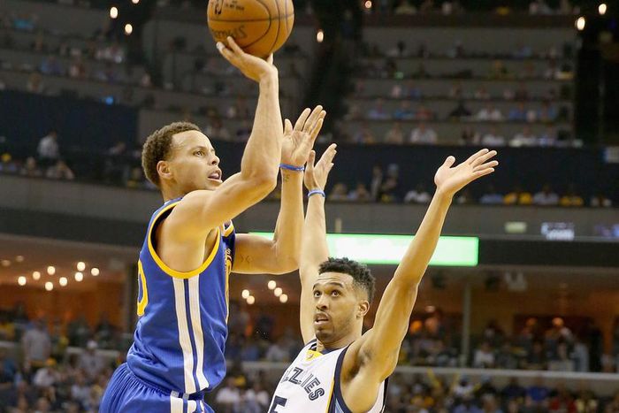 ___3745970___https:______static.pulse.com.gh___webservice___escenic___binary___3745970___2015___5___12___19___stephcurry-cropped_1n7v9zrn8jrag1t9kx8xl3x521