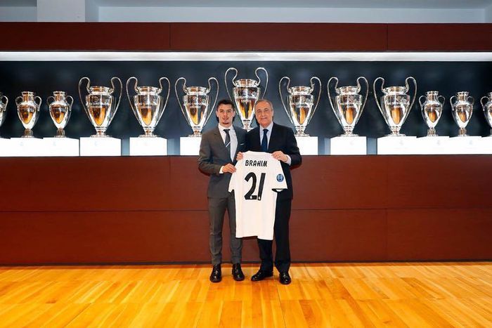 Brahim Diaz was presented at the Bernabeu by Florentino Perez [Instagram]
