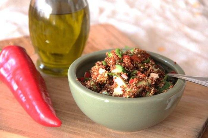 Red Quinoa and veggies salad