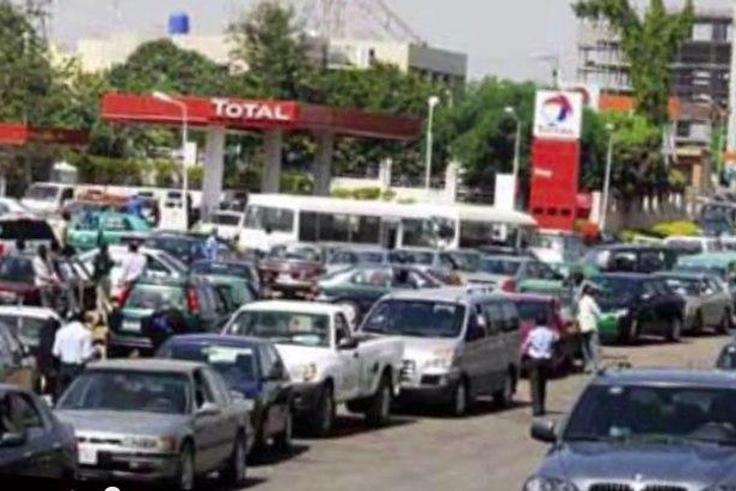 ___3794369___https:______static.pulse.com.gh___webservice___escenic___binary___3794369___2015___5___25___17___fuel+scarcity_1