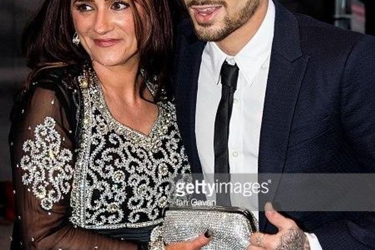 Zayn Malik and mum at the Asian Award