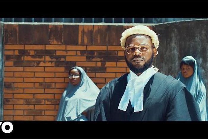 Falz in the 'Talk' video (Youtube/Falz)