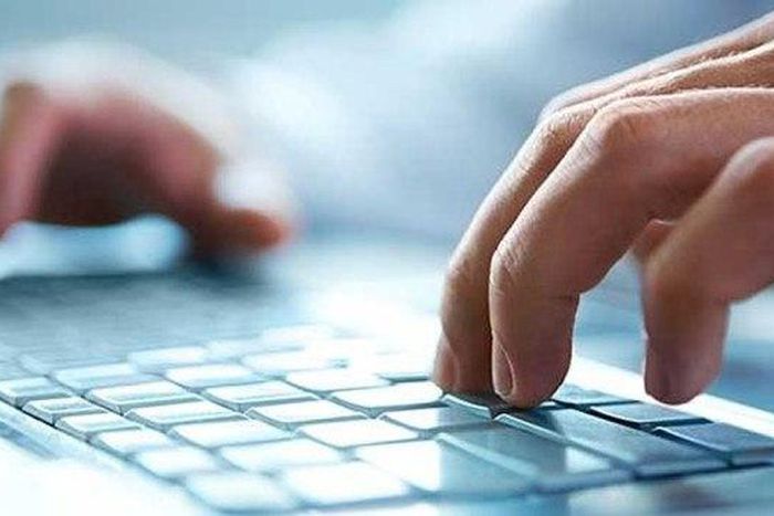 German parliament shuts computer network after May hacker attack