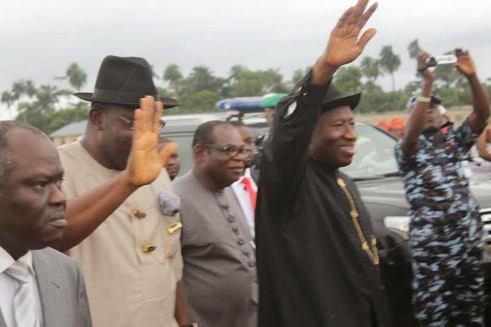 President Goodluck Jonathan arrives Bayelsa ahead of elections