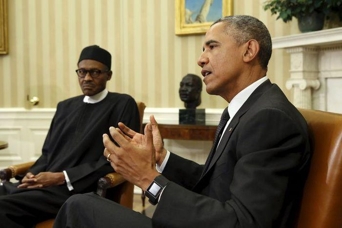U.S. President Barack Obama meets with Nigerian President Muhammadu Buhari (L) in the Oval Office of the White House in Washington July 20, 2015. REUTERS/Kevin Lamarque