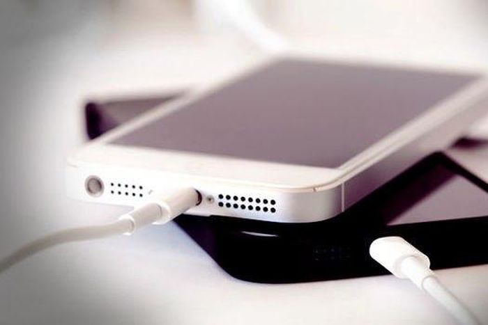 Apple has also been rumored to be replacing the circular home button with a Force Touch ID display on upcoming devices