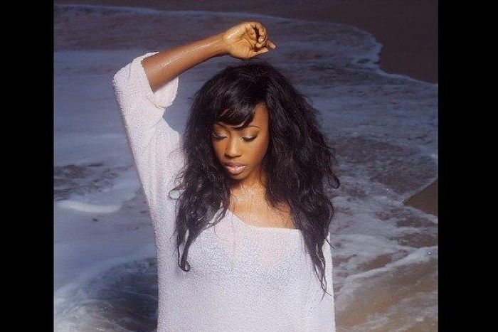 Beverly Naya