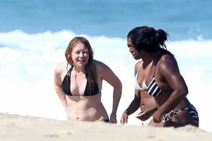 Orange Is The New Black stars bonding on the beach in Sao Paulo, Brazil hours before the kick off of the series' third season