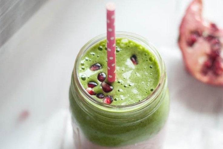 Vegan Mango-Coconut Green Smoothie