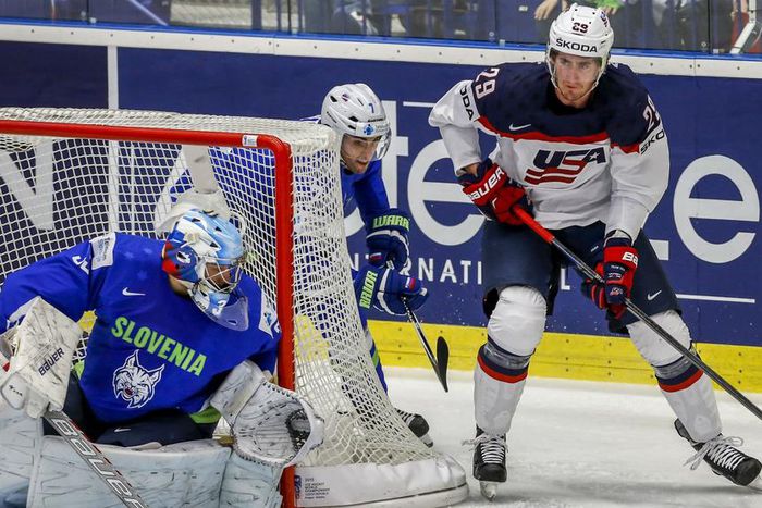 ___3742540___https:______static.pulse.com.gh___webservice___escenic___binary___3742540___2015___5___11___7___brocknelson-cropped_hg8au9v8ejib1fhaybkg5keq2