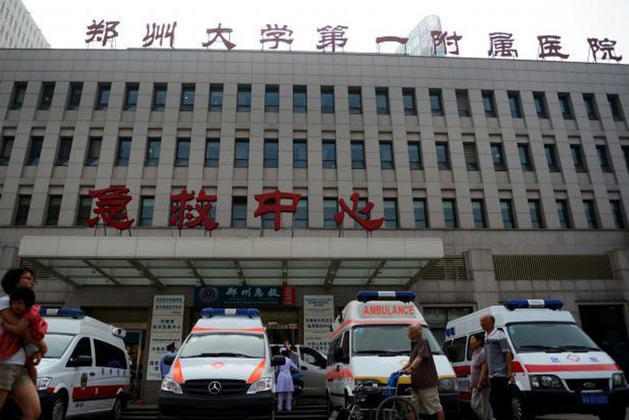 Bigger may not be better for China's "super hospitals"
