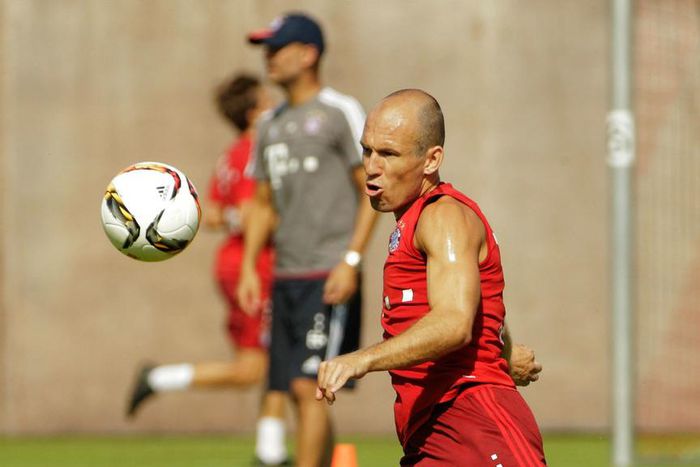 ___4015672___https:______static.pulse.com.gh___webservice___escenic___binary___4015672___2015___7___27___20___arjenrobben-cropped_q1dkjp057dqa1ohhrj9dsng7d_1