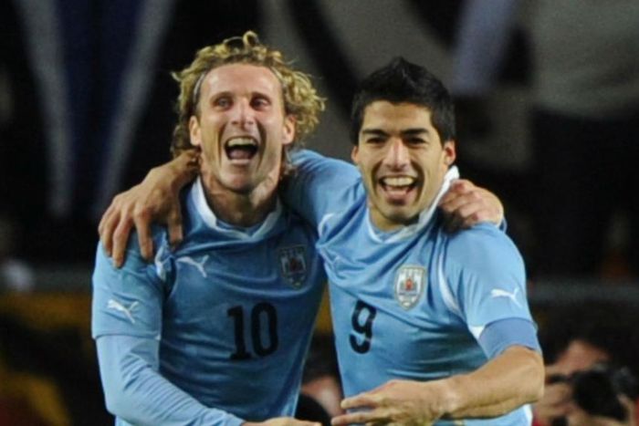 ___3737520___https:______static.pulse.com.gh___webservice___escenic___binary___3737520___2015___5___8___23___diegoforlanluissuarez-cropped_piaugaudftuc14kgq1qz7tax2_1