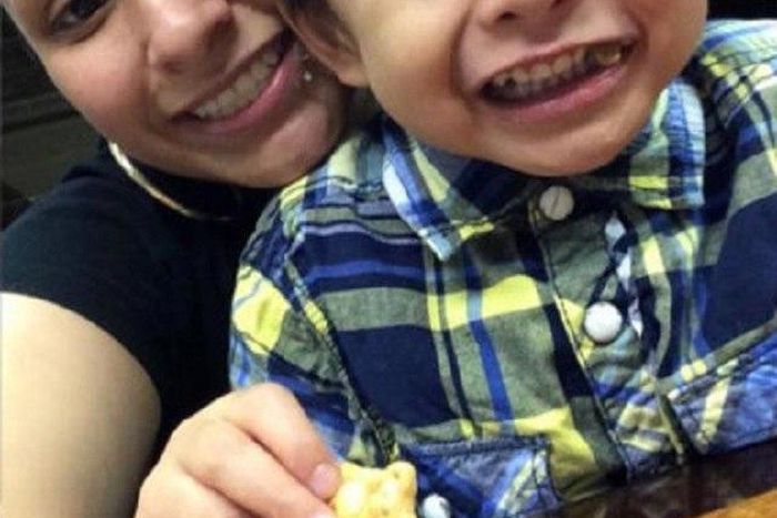 Analize Osceola and Ahizya