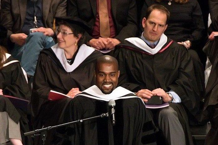 Kanye West receing doctoral degree from the School of the Art Institute of Chicago