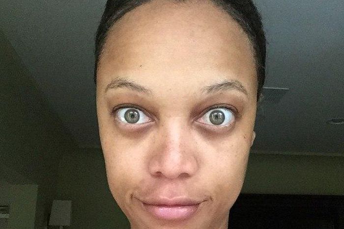 Tyra Banks shares no makeup look