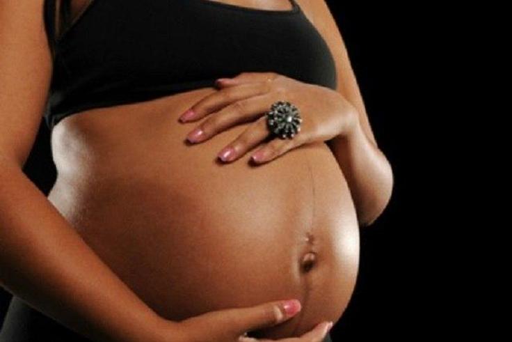 Fighting pregnant woman