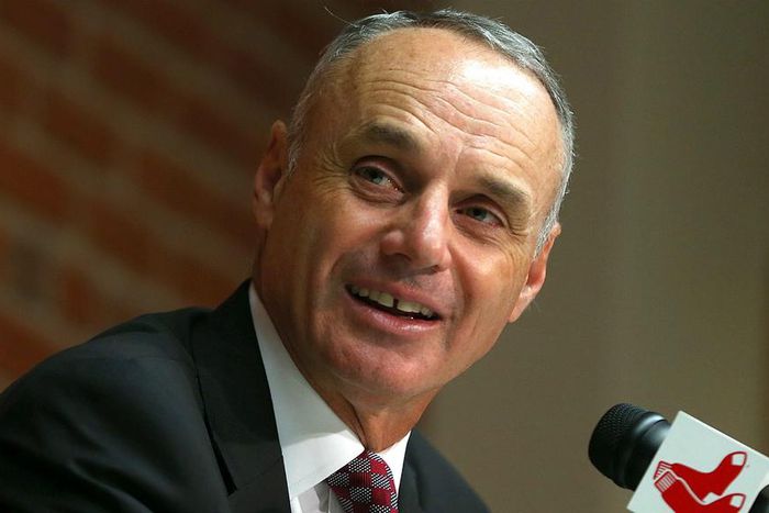 ___3873147___https:______static.pulse.com.gh___webservice___escenic___binary___3873147___2015___6___17___15___rob-manfred-cropped_cptla2qw7hsu140pr2w2u723t