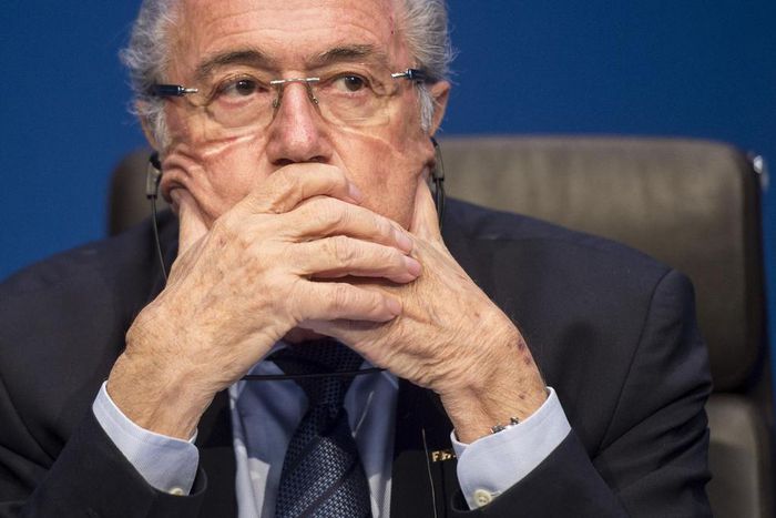 Daughter says quit decision not tied to allegations