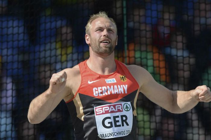 Discus champion Robert Harting to miss World Championships